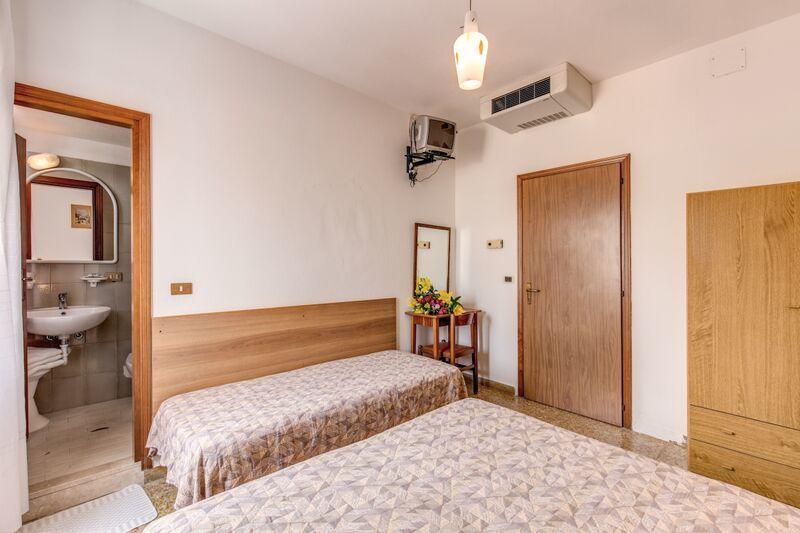 Hotel Manzoni Lido di Jesolo Room photo